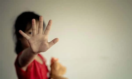 Un hombre asesinó a su amigo de cuatro balazos por abusar de su hija de 5 años Un hombre asesinó a su amigo de cuatro balazos por abusar de su hija de 5 años