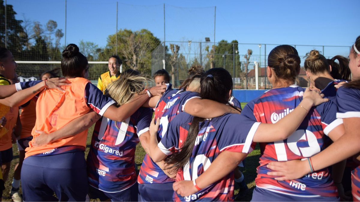 El equipo rojiblanco jugará la serie decisiva con el sueño de llegar por primera vez a la máxima categoría del fútbol femenino.
