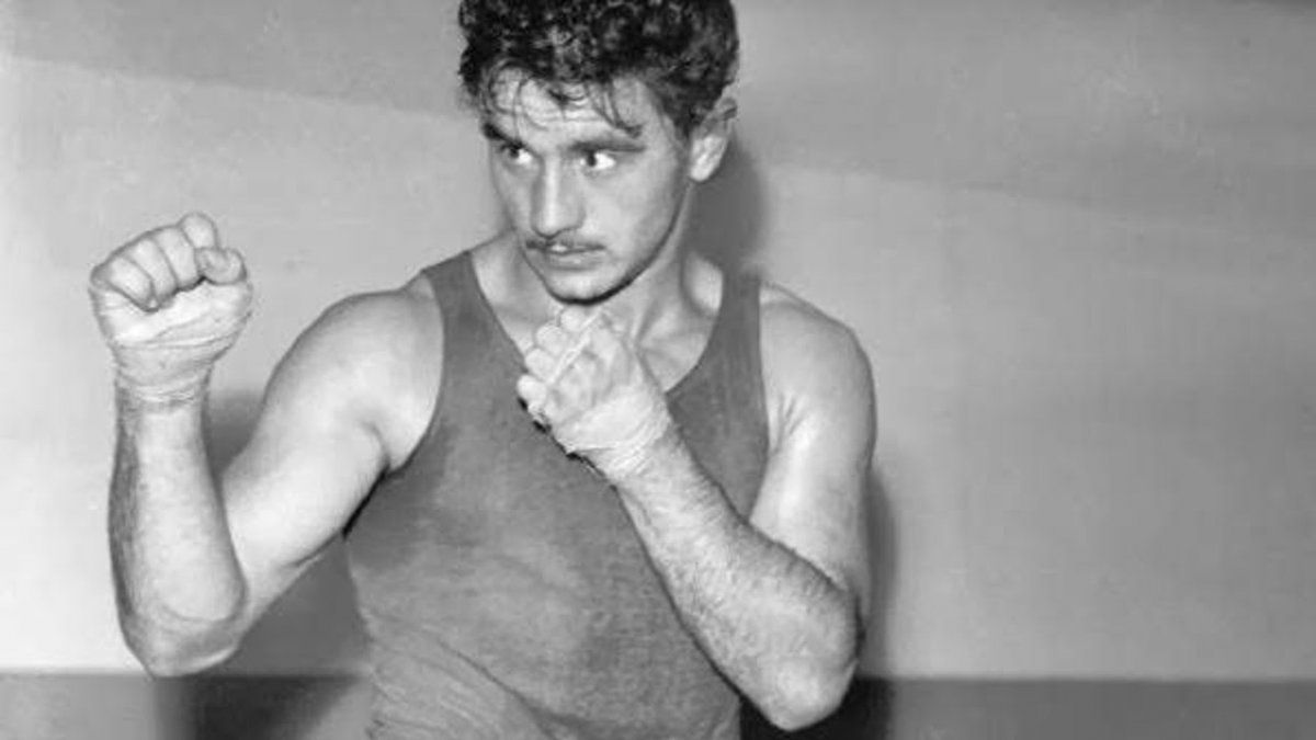 A los 31 años, Laszlo Papp fue el primer boxeador de un país comunista en volverse profesional.