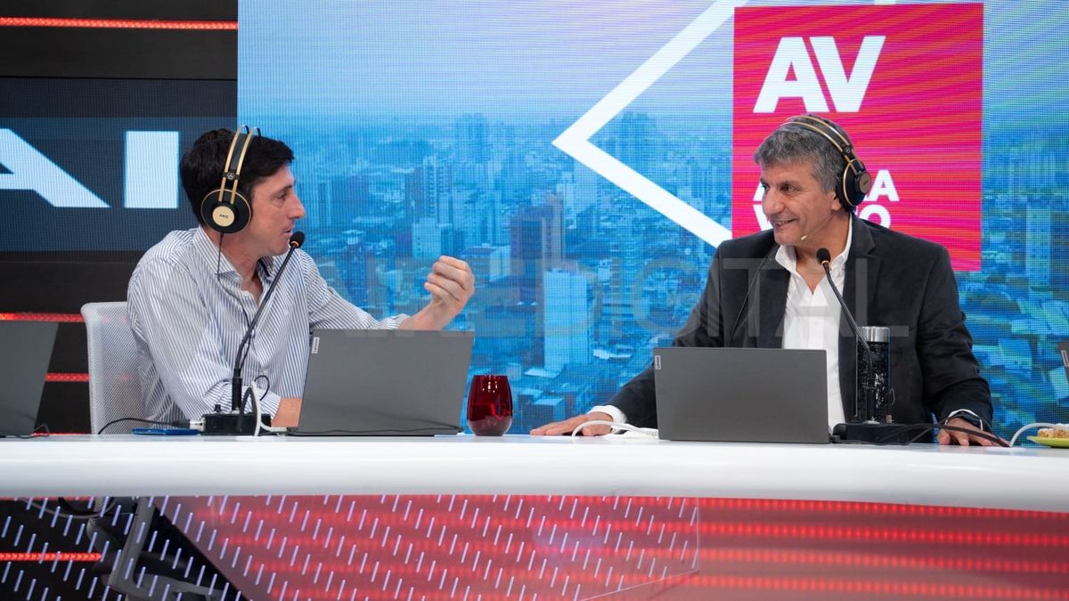 En AIRE, Garibaldi afirmó que "el socialismo tiene que encabezar listas" aunque eso no significa que la fórmula tenga que ser pura.