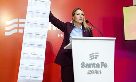 La vocera provincial informó este viernes sobre las presuntas irregularidades detectadas en una asociación civil de la ciudad de Santa Fe durante una auditoría del Ministerio de Igualdad y Desarrollo Humano. La vocera provincial informó este viernes sobre las presuntas irregularidades detectadas en una asociación civil de la ciudad de Santa Fe durante una auditoría del Ministerio de Igualdad y Desarrollo Humano.