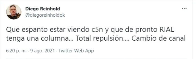 Reinhold estrozó a Rial. 