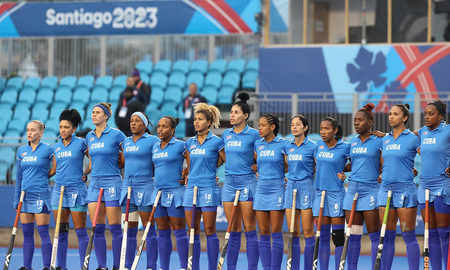 Cinco jugadoras de hockey de césped abandonan delegación cubana en Panamericanos. Cinco jugadoras de hockey de césped abandonan delegación cubana en Panamericanos.