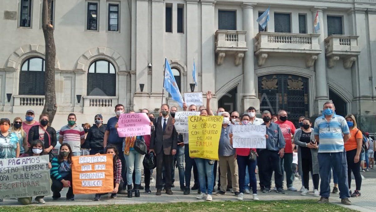 Muchas familias aún no saben qué ocurrirá con sus terrenos