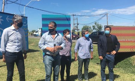 Arrancó el operativo Santa Fe Verano en diferentes puntos de la provincia. Arrancó el operativo Santa Fe Verano en diferentes puntos de la provincia.