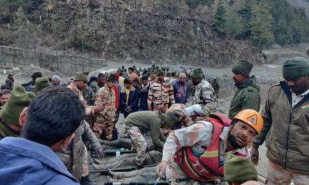 Tragedia en el Himalaya: el desprendimiento de un glaciar provocó la muerte de al menos 9 personas Tragedia en el Himalaya: el desprendimiento de un glaciar provocó la muerte de al menos 9 personas
