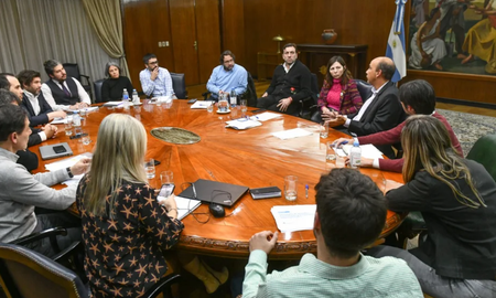 la ministra silvina batakis designo a su equipo economico la ministra silvina batakis designo a su equipo economico