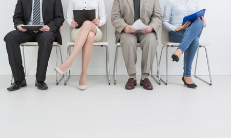 Usar vestimenta adecuada para una entrevista de trabajo es clave a la hora de conseguir empleo. Usar vestimenta adecuada para una entrevista de trabajo es clave a la hora de conseguir empleo.
