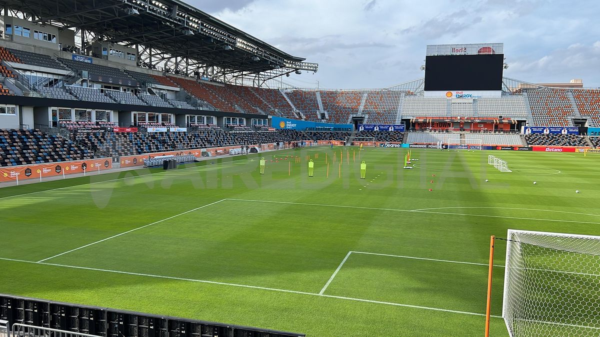 La Selección Argentina entrenó en el estadio de Houston Dynamo previo al partido ante Ecuador.