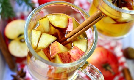 agua detox de manzana y canela para acelerar el metabolismo y mejorar la salud agua detox de manzana y canela para acelerar el metabolismo y mejorar la salud