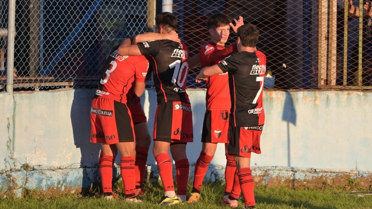 Así quedó Colón en la tabla de la Primera Nacional tras ganarle a Defensores Unidos: cada vez más cerca del Reducido