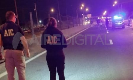 Un joven motociclista grave tras derrapar con su moto en la ciudad de Santa Fe Un joven motociclista grave tras derrapar con su moto en la ciudad de Santa Fe