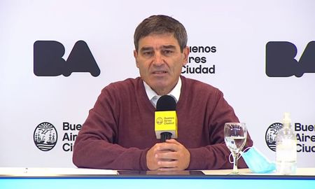 Se puede avanzar en algún grado de restricciones, pero siempre de una manera prudente y progresiva, dijo Quirós. Se puede avanzar en algún grado de restricciones, pero siempre de una manera prudente y progresiva, dijo Quirós.