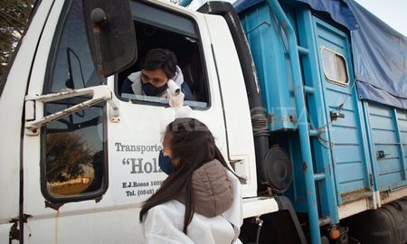 Operativo Detectar en el Mercado de Productores Mercado de Productores y Abastecedores de Frutas, Verduras y Hortalizas de Santa Fe. Operativo Detectar en el Mercado de Productores Mercado de Productores y Abastecedores de Frutas, Verduras y Hortalizas de Santa Fe.
