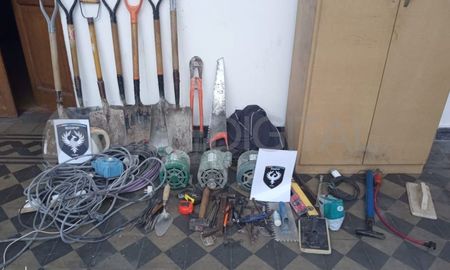 Las herramientas recuperadas en el intento de robo Las herramientas recuperadas en el intento de robo