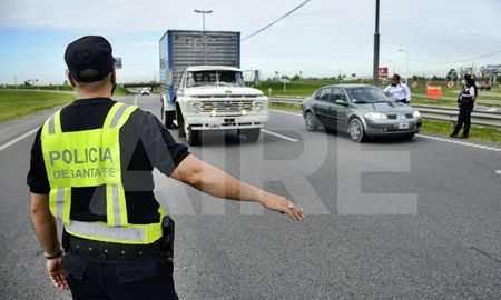 Durante el verano se intensificarán los controles en las rutas de Santa Fe. Durante el verano se intensificarán los controles en las rutas de Santa Fe.