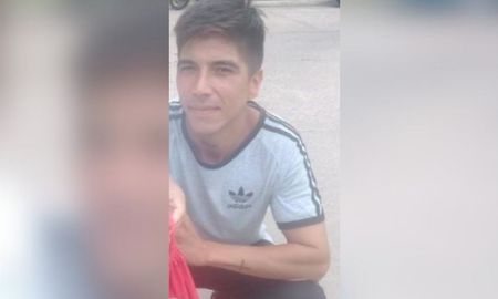 Nicolás Jesús Rivello, de 29 años, falta de su casa en la ciudad de Gálvez Nicolás Jesús Rivello, de 29 años, falta de su casa en la ciudad de Gálvez