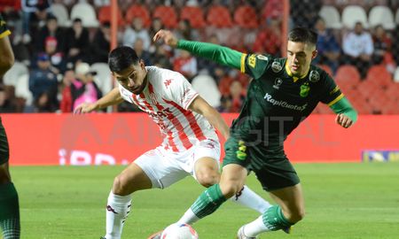 El Club Atlético Unión recibe a Defensa y Justicia por la Copa de la Liga, en un partido clave por la lucha para clasificar a segunda fase. El Club Atlético Unión recibe a Defensa y Justicia por la Copa de la Liga, en un partido clave por la lucha para clasificar a segunda fase.