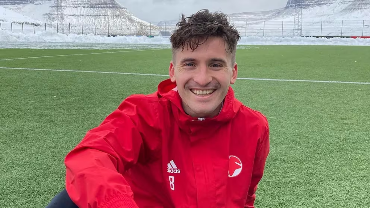 Santiago Lebus, de 27 años, nació en Santo Tomé el 18 de julio de 1996. Santiago Lebus, de 27 años, nació en Santo Tomé el 18 de julio de 1996.