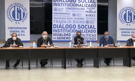 Dirigentes de la Confederación General del Trabajo (CGT). Dirigentes de la Confederación General del Trabajo (CGT).