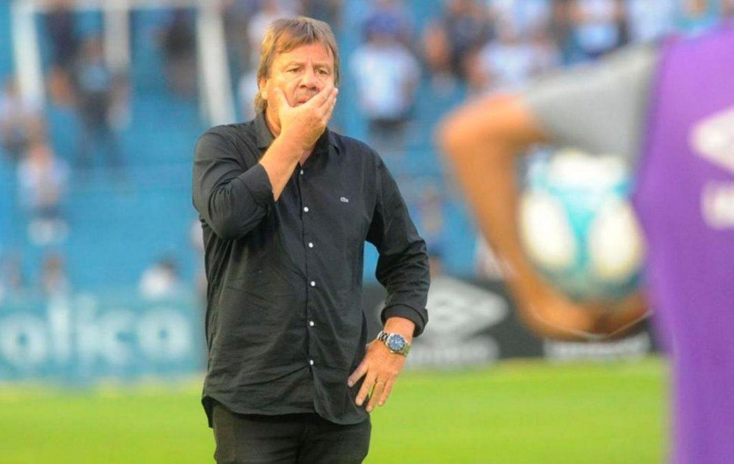 Ricardo Zielinski confirmó que deja Atlético Tucumán luego de la derrota ante San Lorenzo por la Copa Diego Maradona.