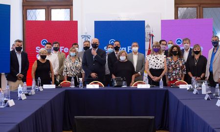 Se retomará la agenda de trabajo del programa “Santa Fe + Autonomía” en donde debaten diferentes actores de la política, del derecho y de la gestión pública acerca de la autonomía municipal. Se retomará la agenda de trabajo del programa “Santa Fe + Autonomía” en donde debaten diferentes actores de la política, del derecho y de la gestión pública acerca de la autonomía municipal.