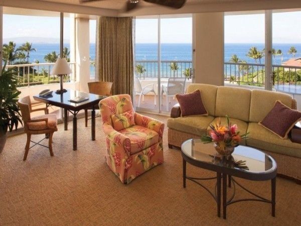 Encontraron una serpiente en la habitación y les recomendaron “dormir con ella”