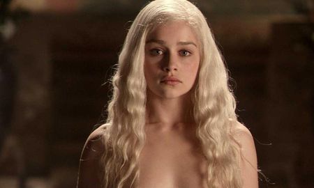 presionaron a emilia clarke para que se desnudara en game of thrones presionaron a emilia clarke para que se desnudara en game of thrones