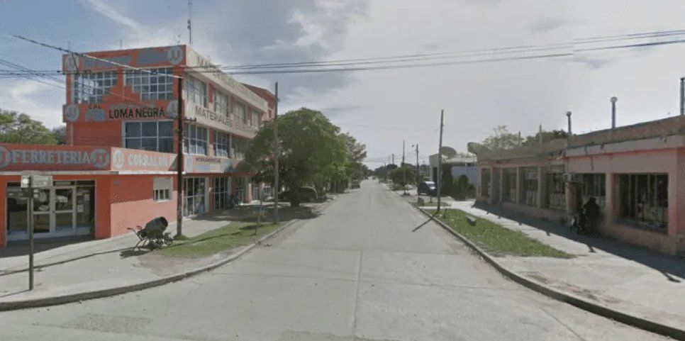 Malabarista fue acuchillado en la cabeza delante de su pareja e hijos