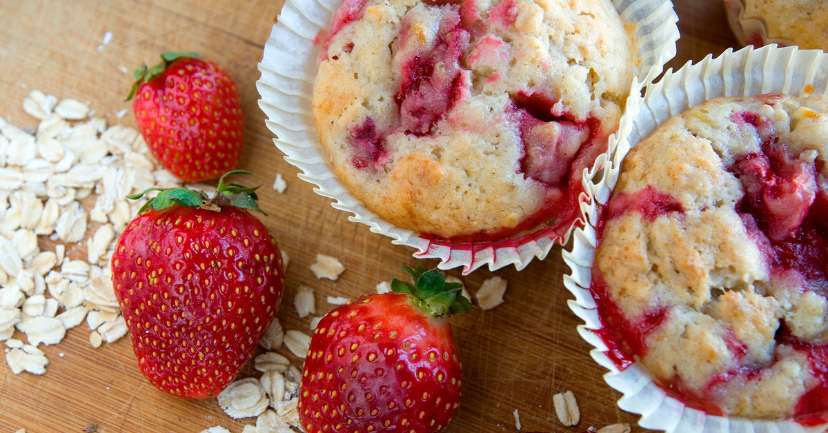 Recetas fáciles: cómo hacer muffins de avena y frutilla