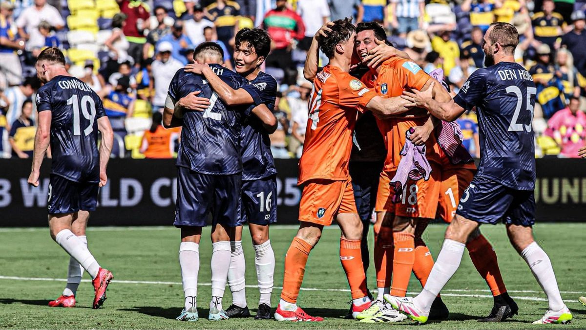 Auckland City festejó