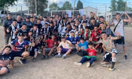 Deportivo Santa Rosa, a un paso de asegurarse una final. Foto: Dep. Santa Rosa. Deportivo Santa Rosa, a un paso de asegurarse una final. Foto: Dep. Santa Rosa.