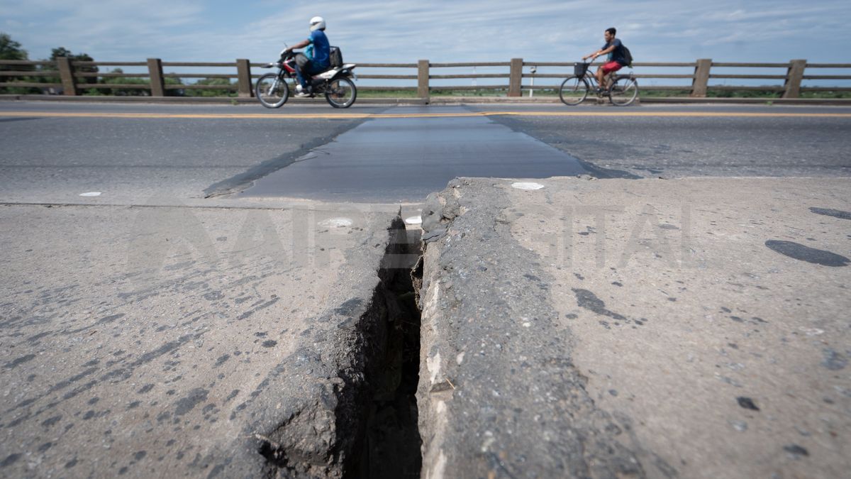La estructura del Puente Carretero está afectada en uno de sus apoyos.