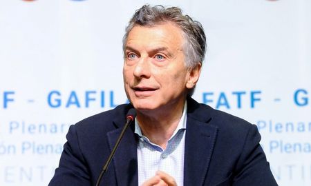 macri ante su gabinete: ?cada uno tiene que ceder un poco? macri ante su gabinete: ?cada uno tiene que ceder un poco?
