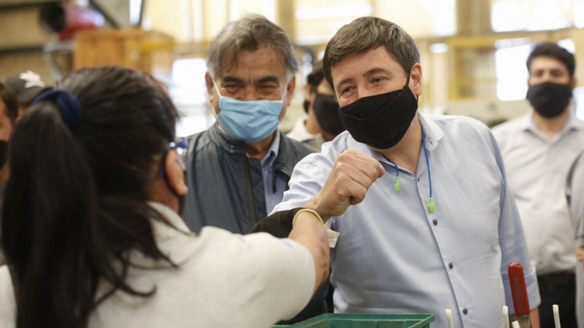 El Gobierno va “a acompañar a todas las personas que tienen dificultades por la pandemia", dijo Daniel Arroyo.