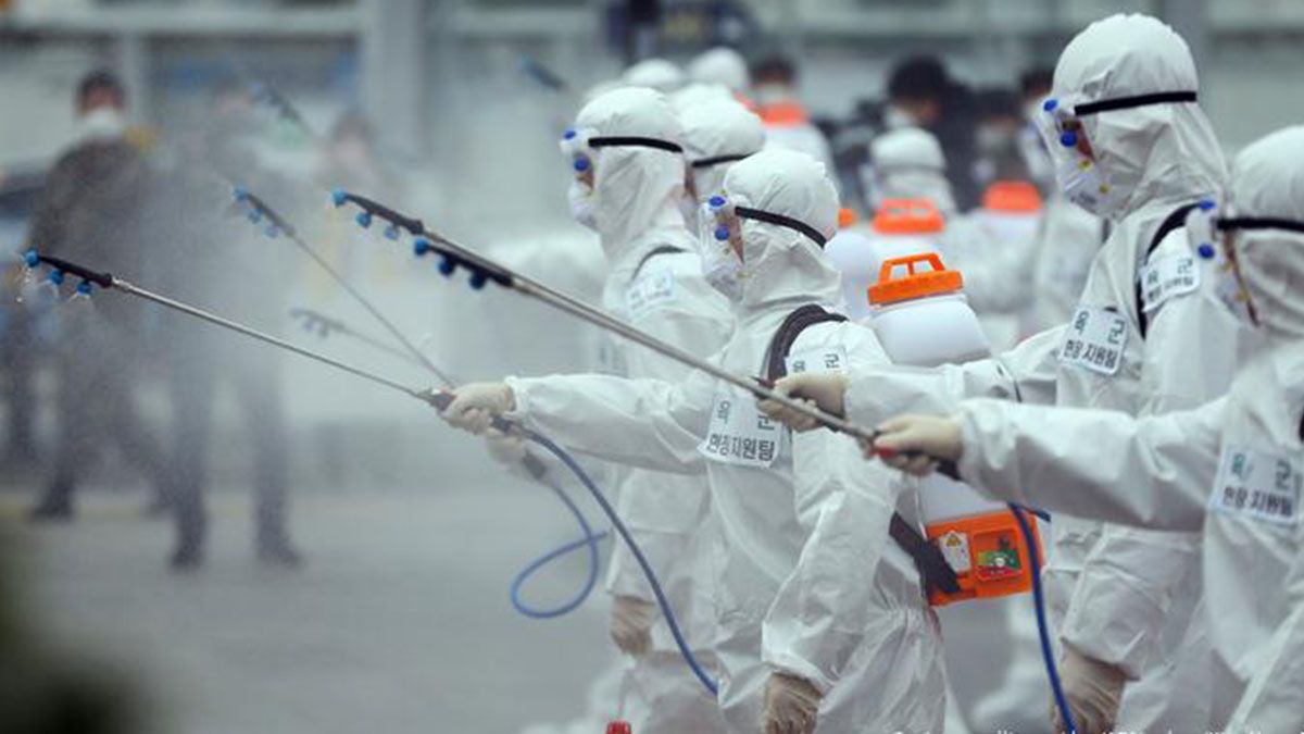 Coronavirus: son 17 los muertos y más de 800 los contagios en Corea del Sur