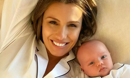 Completamente enternecida con su pequeña hija Ana, Pampita tuvo un pequeño percance Completamente enternecida con su pequeña hija Ana, Pampita tuvo un pequeño percance