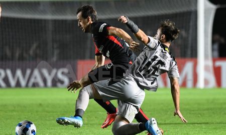 Christian Bernardi, jugador del Club Atlético Colón, anticipó el partido ante Cerro Porteño por la Copa Conmebol Libertadores. Christian Bernardi, jugador del Club Atlético Colón, anticipó el partido ante Cerro Porteño por la Copa Conmebol Libertadores.