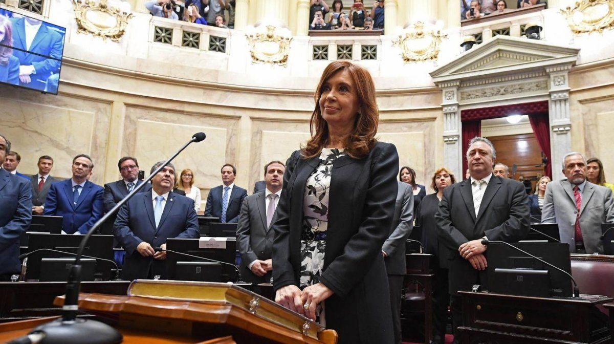 Aprobaron dictamen para debatir pedido de allanamiento a Cristina