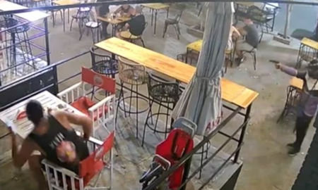 Intentaron balear un bar en Rosario tras dejar un nuevo mensaje mafioso Intentaron balear un bar en Rosario tras dejar un nuevo mensaje mafioso