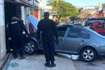 Al vehículo se le derritió el motor y el habitáculo tras el incendio. Al vehículo se le derritió el motor y el habitáculo tras el incendio.