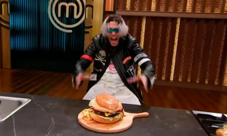 La Xela Burger de Alex Caniggia sale a la venta por 6.969 pesos La Xela Burger de Alex Caniggia sale a la venta por 6.969 pesos