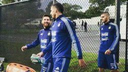 Messi e Icardi ya se entrenan a las órdenes de Sampaoli Messi e Icardi ya se entrenan a las órdenes de Sampaoli