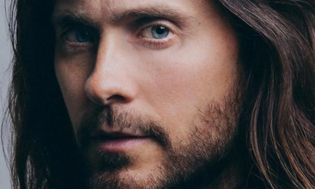 Jared Leto publicó una foto desnudo para que sus seguidores vayan a votar Jared Leto publicó una foto desnudo para que sus seguidores vayan a votar