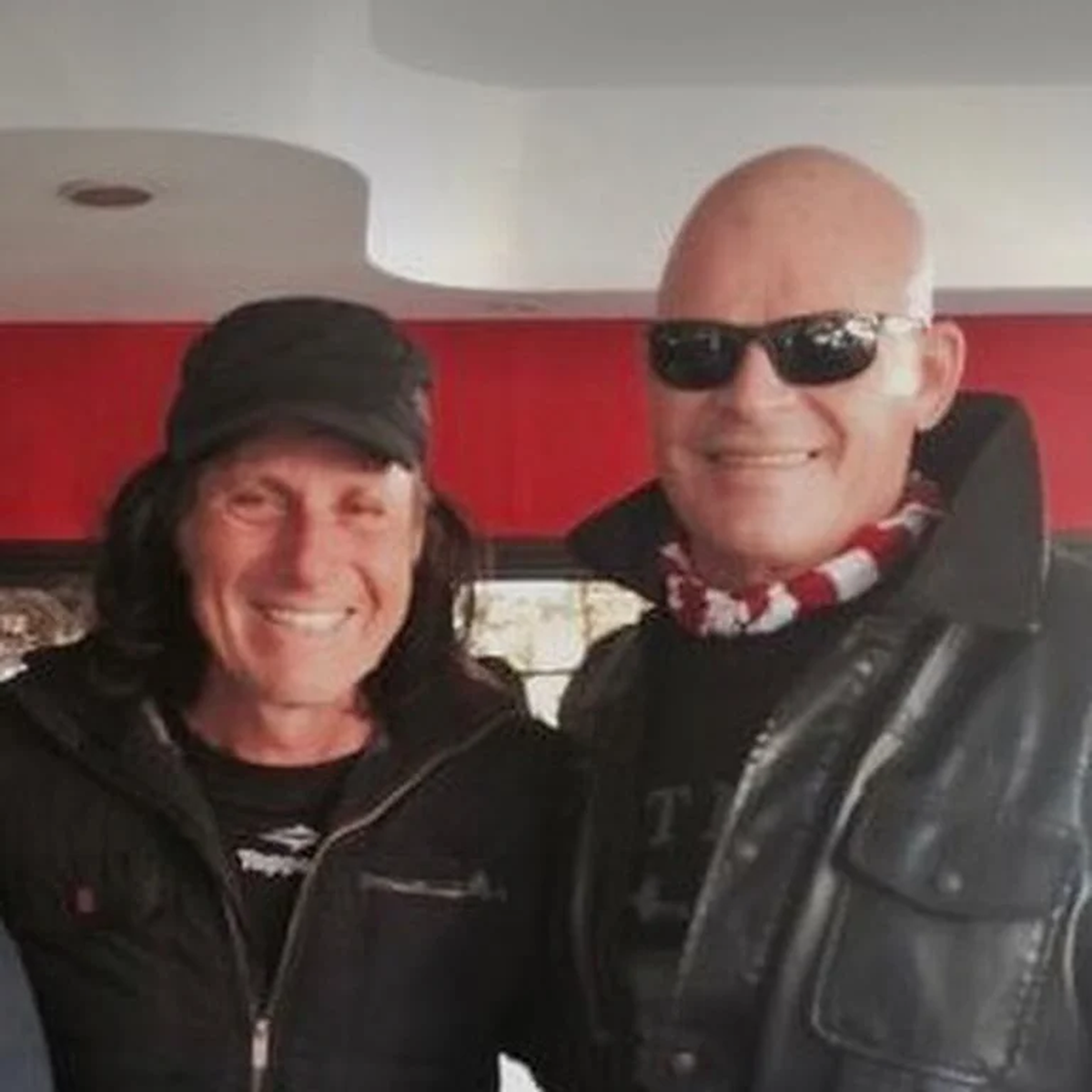 A Guillermo Vilas, dijo conocerlo de chico, cuando eran vecinos en la platea de la cancha de River.