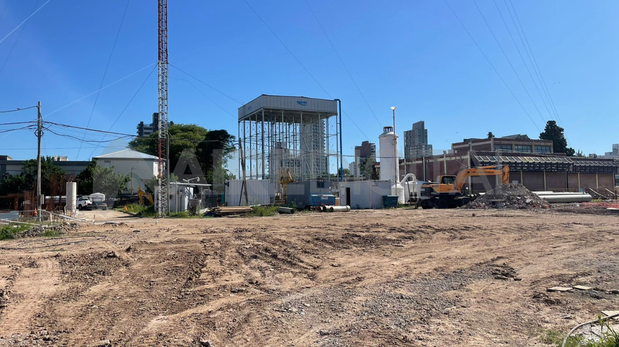 La obra potabilizadora de agua quedará paralizada en días por la falta de pago del Gobierno nacional.