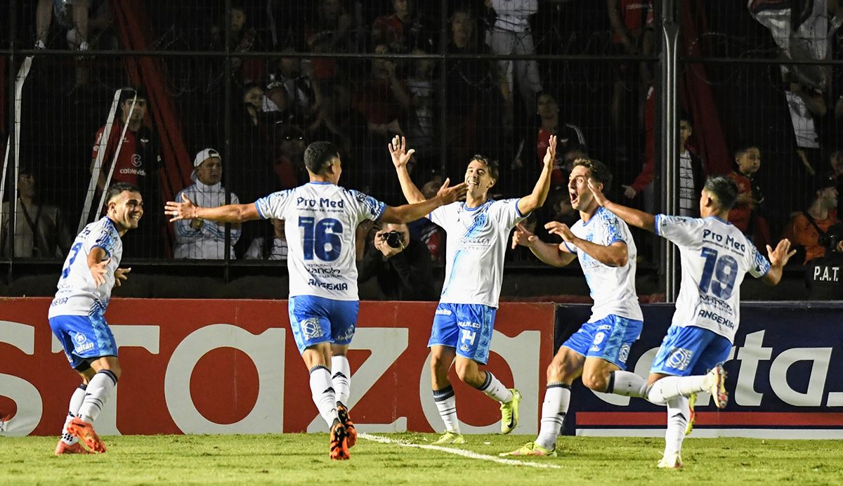 Colón cayó ante San Telmo con un gol sobre el final.