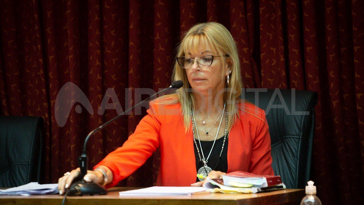 Rosana Carrara, jueza a cargo de la audiencia. 