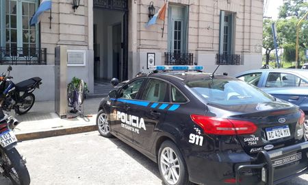 Las actuaciones de lo ocurrido las realizó personal de la Comisaría Primera. Las actuaciones de lo ocurrido las realizó personal de la Comisaría Primera.