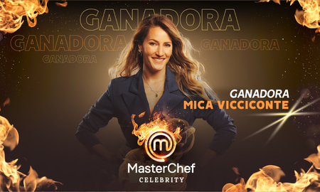 Mica preparó para la entrada vieras gratinadas con salsa monray; mientras que como plato principal, realizó mollejas y langostinos grillados con un puré de coliflor y echalote con salsa de hongos y ajo negro. Para cerrar, como postre, la deportista eligió un cremoso de chocolate, 70% cacao, con una teja coral y una salsa de frutos rojos. Mica preparó para la entrada vieras gratinadas con salsa monray; mientras que como plato principal, realizó mollejas y langostinos grillados con un puré de coliflor y echalote con salsa de hongos y ajo negro. Para cerrar, como postre, la deportista eligió un cremoso de chocolate, 70% cacao, con una teja coral y una salsa de frutos rojos.